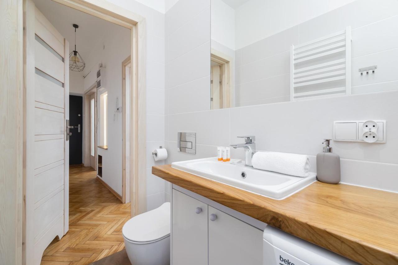 Old Town Apartments Basztowa By Renters Krakau Exterior foto
