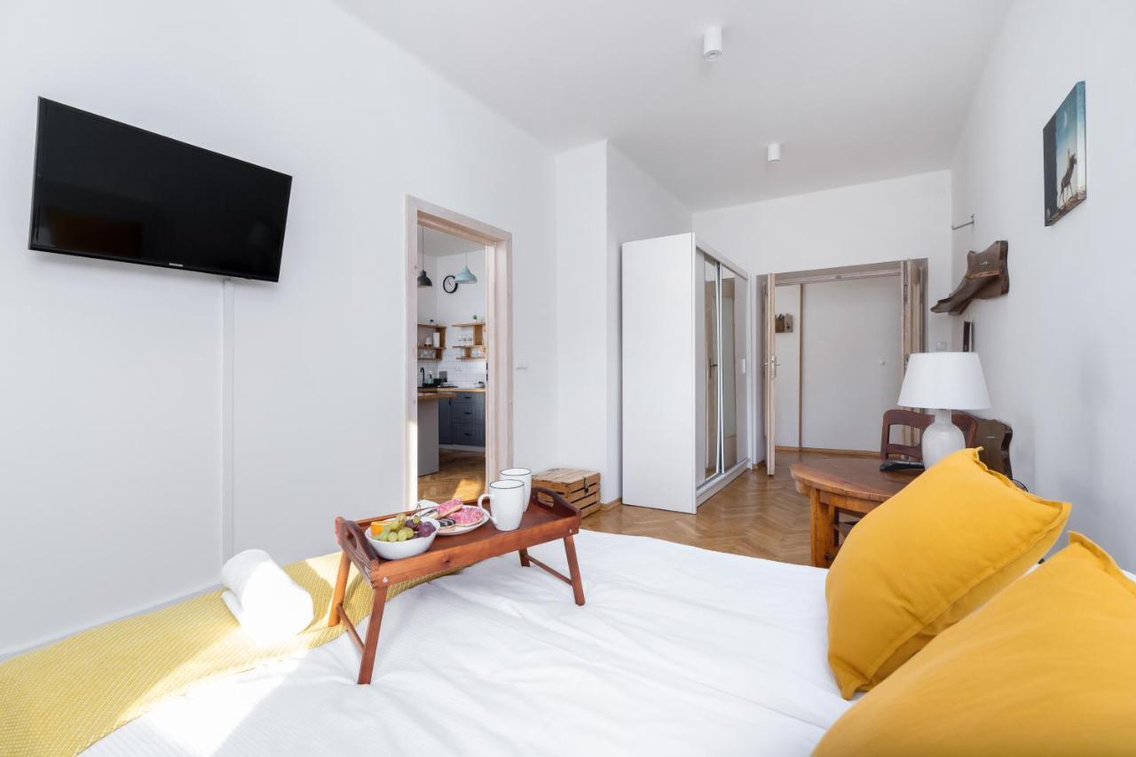 Old Town Apartments Basztowa By Renters Krakau Exterior foto
